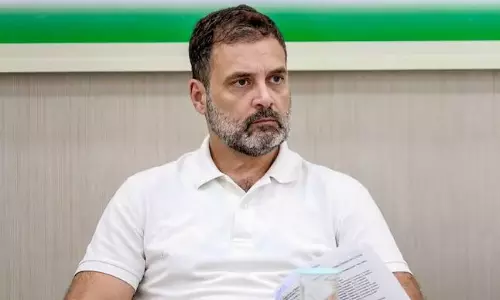 షర్మిలకు అండగా రాహుల్ సీన్లోకి వచ్చేశారు