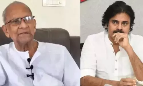 పవన్ కి జోగయ్య హాట్ లెటర్ : బాబుని గెలిపిస్తామంటే కాపులు ఓటేయరు...!