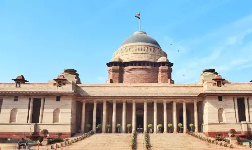 కేంద్రానికి వంద ఇస్తే 46 రూపాయలే ఏపీకి వస్తోంది...!