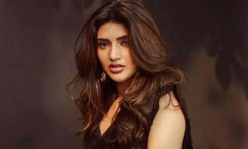 డాక్ట‌ర్ కూతురు డాక్ట‌ర్ అయినా అన్ కంట్రోల్డ్