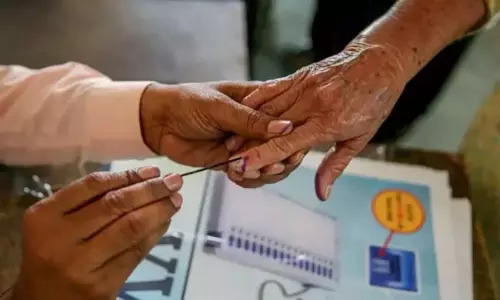 175లో 156 నియోజకవర్గాల్లో మహిళా  ఓటర్లే  నిర్ణేతలు!