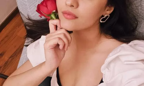 Surbhis Stylish Charm in Pink