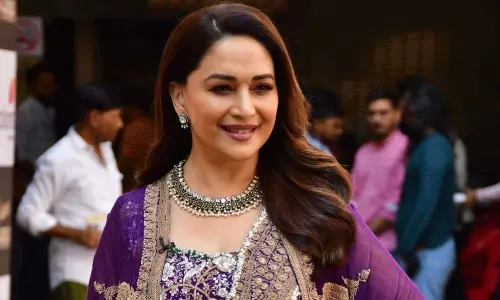 డైరెక్ట‌ర్ తో మాధురి దీక్షిత్ గొడ‌వ‌!