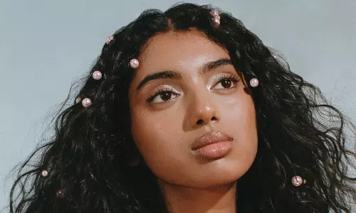 న‌టి కం ఎన్నారై గాళ్ అవంతిక విశ్వ‌రూపం