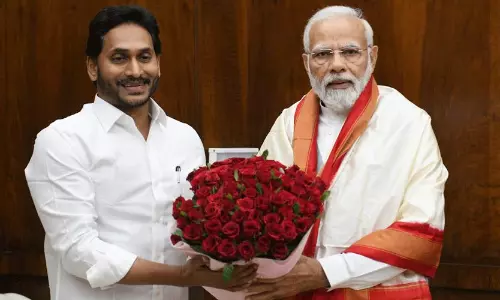 బీజేపీకి జగన్ భారీ ఆఫర్ నిజమేనా...!?