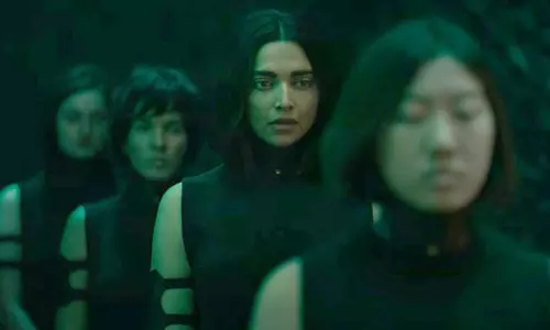 హీరోయిన్లు అంద‌రికీ ఆమె రెమ్యున‌రేష‌న్ షాక్