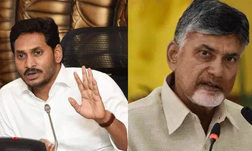 అటు జగన్ ఇటు బాబు.. బీజేపీ ఎత్తులు ఎన్నో...!?