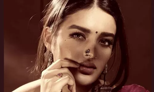 బ్యూటీ కిల్ల‌ర్ లుక్ తో ఖ‌ల్లాస్!