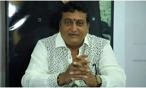 ఆ గొడవపై 30 ఇయర్స్ పృథ్వీ జగన్ కలిస్తే..