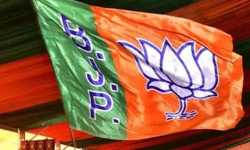 అంతా సైలెంట్.. బీజేపీతో పొత్తు ఏమైనట్టు? అంతా సైలెంట్.. బీజేపీతో పొత్తు ఏమైనట్టు?