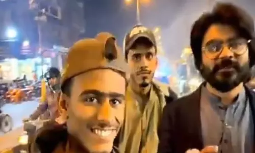 వైరల్‌ వీడియో : పాక్‌ లో నీ అవ్వ తగ్గేదే లే