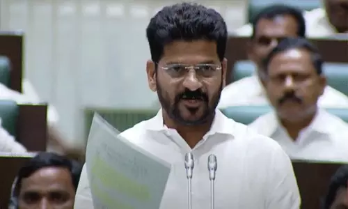 ఎప్పుడైనా.. ఎక్కడైనా చూశామా రేవంత్ లాంటి సీఎంను!