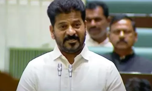 కేసీఆర్ సభకు రాకుండా రేవంత్ మాస్టర్ ప్లాన్