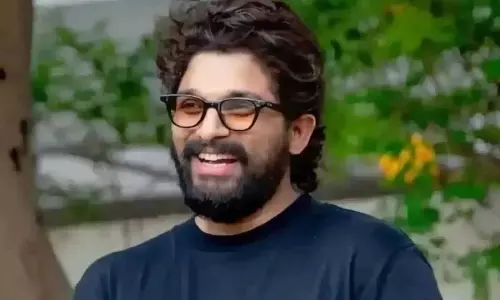 ఆ దేశానికి బయలుదేరిన బన్నీ.. ఎందుకంటే..