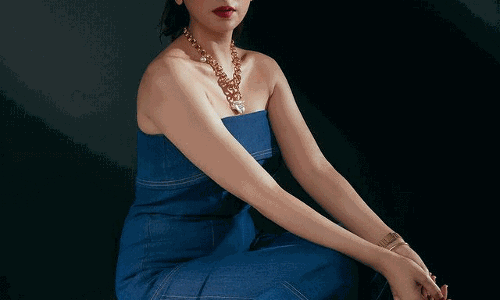 Aditi Rao Hydari Rocks Denim Blue Look