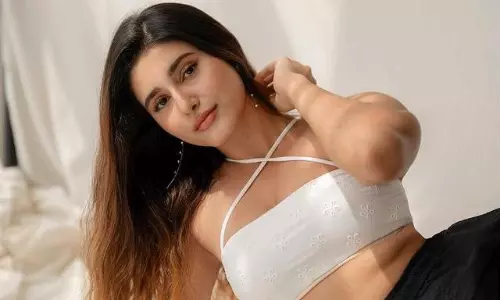 మ‌లేషియా మోడ‌ల్‌తో యువ‌హీరో డేటింగ్