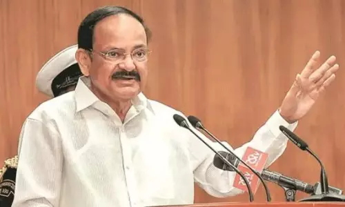 బూతు మాటల నేతల మీద వెంకయ్య ఆసక్తికర వ్యాఖ్యలు...!