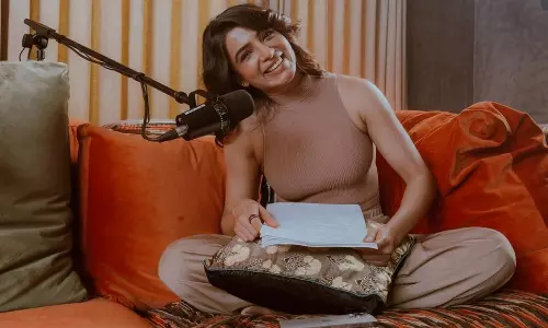 తెల్లారి నిద్ర లేచేస‌రికి ఇంత‌లోనే దాడి చేసింది!