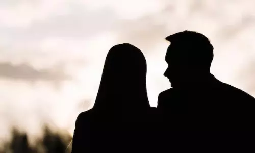 త‌ల్లిదండ్రులు కాబోతున్న స్టార్ క‌పుల్