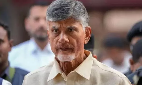 బీజేపీ కోసం వెంపర్లాడుతున్న చంద్రబాబు ...అందుకే...!?