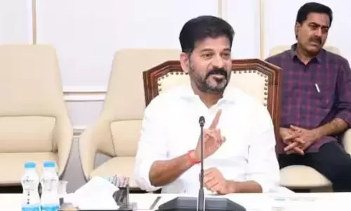 రైతుభరోసాపై రేవంత్ తాజా ప్లానింగ్.. హోల్ సేల్ షాక్ తప్పదట!