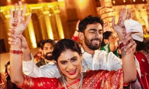 కొడుకు పెళ్లిలో వైఎస్ షర్మిల డ్యాన్సులు... వీడియో హల్ చల్!