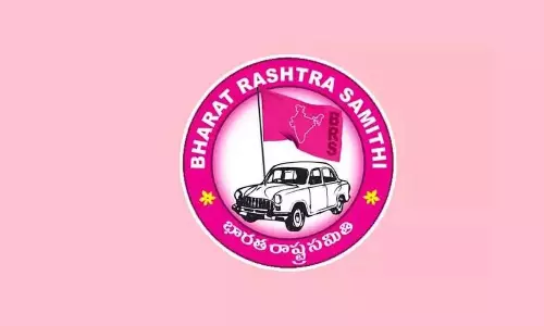 కారుకు మరో ఎదురుదెబ్బ.. బీజేపీలోకి గులాబీ ఎంపీలు