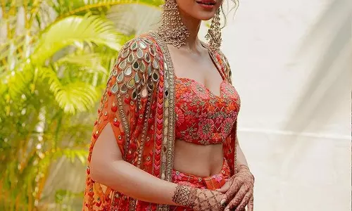 Rakuls Lehenga Crafted in 28 Days, 8 Hours