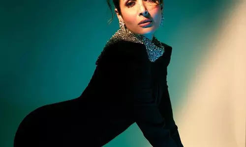 Malaika Arora Stuns As a Black Beauty