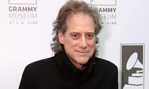 స్టార్‌ కమెడియన్‌ కన్నుమూత