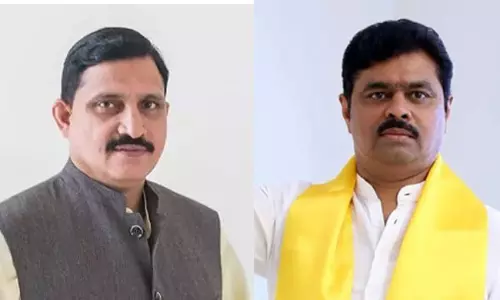 సుజనా...రమేష్ పోటీకి బాబు మోకాలడ్డు...!? సుజనా...రమేష్ పోటీకి బాబు మోకాలడ్డు...!?