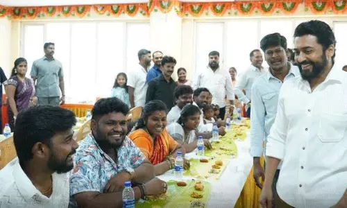 సాయం చేసిన ఫ్యాన్స్‌ కి స్టార్‌ హీరో విందు పార్టీ