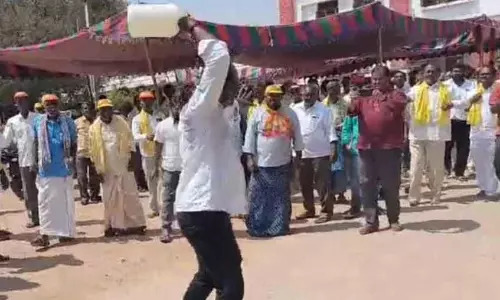 టీడీపీలో మ‌డ‌క‌శిర ర‌గ‌డ‌.. ఎన్నిక‌ల‌కు ముందు కాక‌!