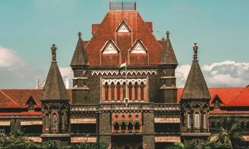 జ‌ర్న‌లిస్టులు ఉద్యోగులు కాదు.. అలా చెప్పుకోకండి ప్ర‌జ‌లు న‌వ్వుతారు!