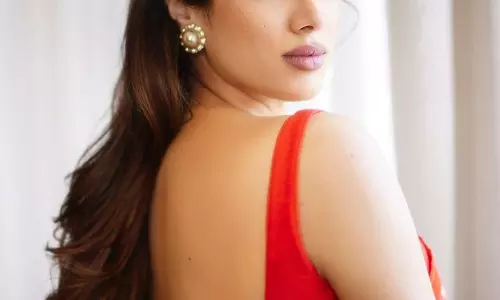 Janhvi Kapoor bears a striking resemblance to Sridevi