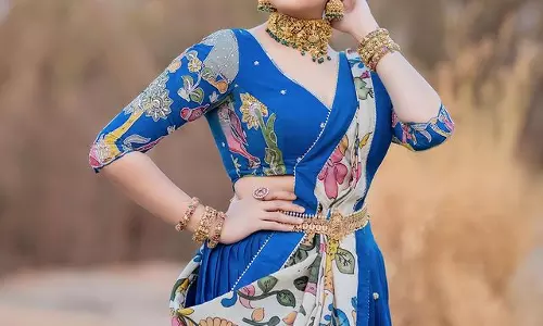 Sreemukhis Stunning Fashion Moments