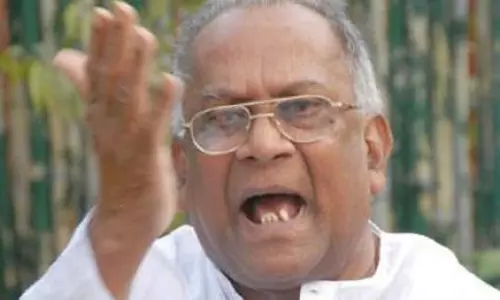 పవన్  కు జోగయ్య వార్నింగ్... తెరపైకి విలీనం మాటలు!