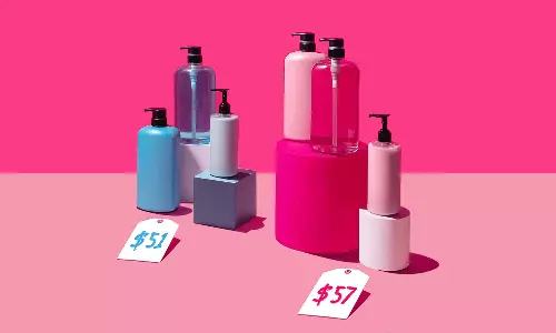 నెట్టింట పింక్ ట్యాక్స్ రచ్చ... మహిళా లోకం సీరియస్!