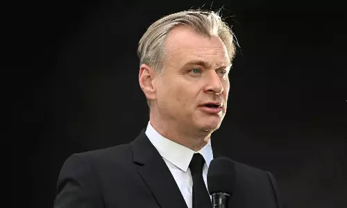 ఓపెన్‌హైమ‌ర్ డైరెక్ట‌ర్ పారితోషికం నోరెళ్ల‌బెట్టాల్సిందే!