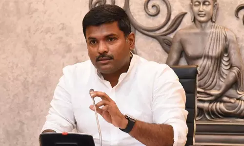 మంత్రి గుడివాడకు పల్లాతో ధీటైన పోరు...!