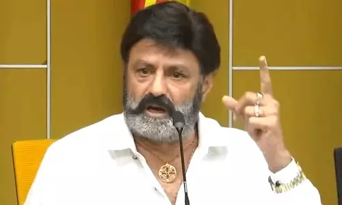 రాజ‌కీయం+ సినిమా ఆయ‌న‌కే చెల్లింది!