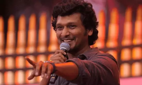 నటుడిగా ఎంట్రీ ఇవ్వనున్న స్టార్‌ డైరెక్టర్‌