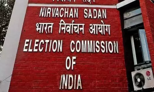 పెయిడ్ ఆర్టిక‌ల్స్ ప్ర‌సారం చేస్తే.. అంతే:  మీడియాకు ఈసీ వార్నింగ్‌