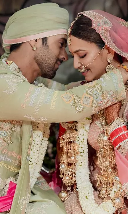 Hand in Hand: Kriti and Pulkits Everlasting Bond