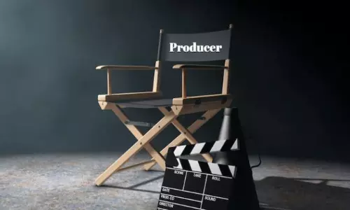 పక్క చూపులు చూస్తున్న టాలీవుడ్ నిర్మాతలు!