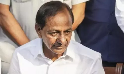 సారూ.. కారూ.. అయ్యో కేసీఆరూ!