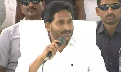 మమ్మల్ని కొట్టేవారే లేరు అన్న జగన్...!