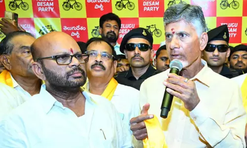 అంతా బాబు మహిమ : పవన్ కి జై అన్న పిఠాపురం వర్మ...!