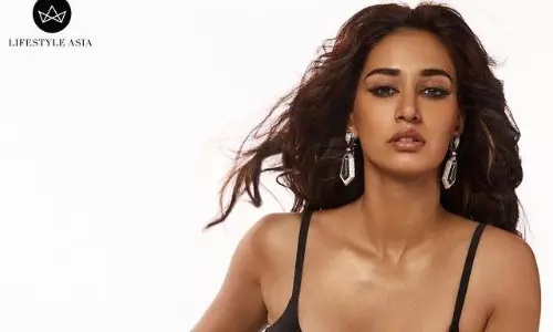 బ్లాక్ బికినీలో మైండ్ బ్లాక్ చేసిన దిశా