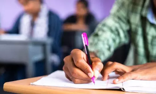 ఒంగోలులో కారంపూడి సీఐ కొడుకు నిర్వాకం తెలిస్తే అవాక్కే